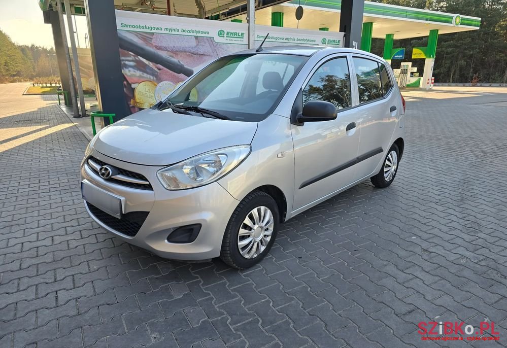 2011' Hyundai i10 1.1 Classic photo #6