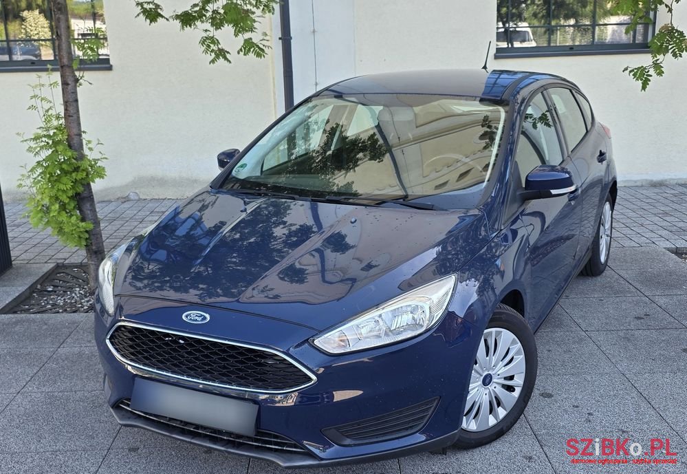 2015' Ford Focus photo #3