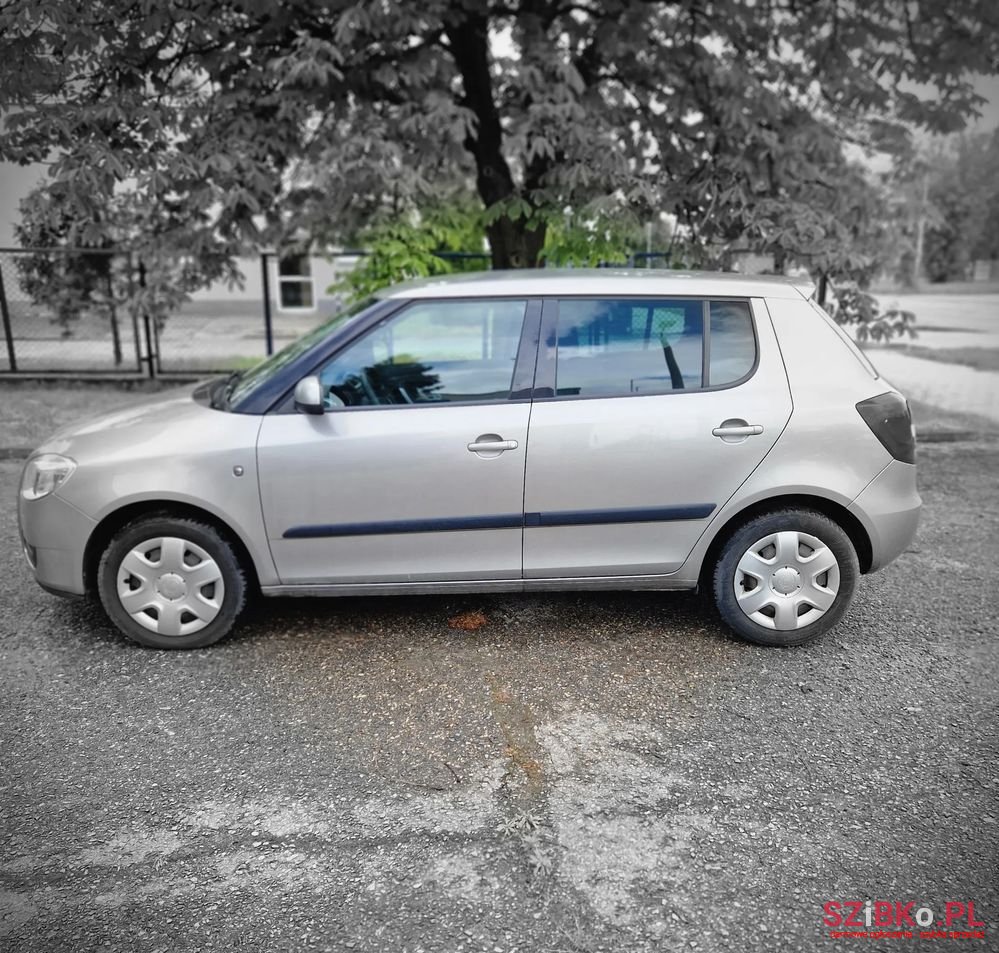2008' Skoda Fabia 1.2 12V Start photo #6