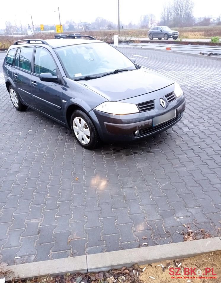 2005' Renault Megane photo #2