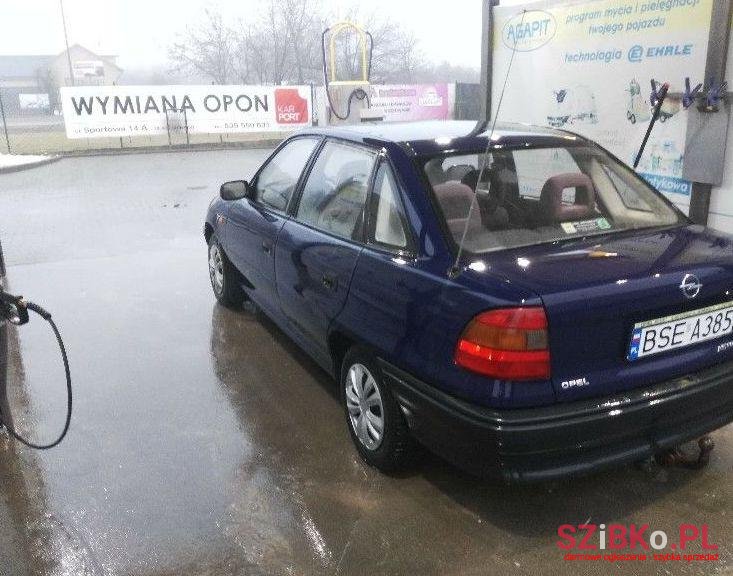 2000' Opel Astra photo #1