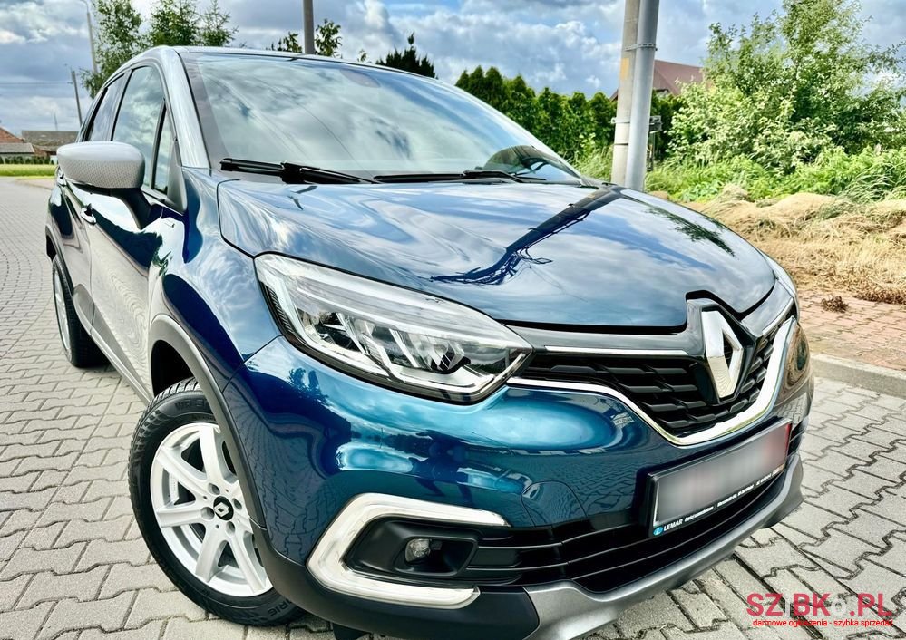 2017' Renault Captur Energy photo #2