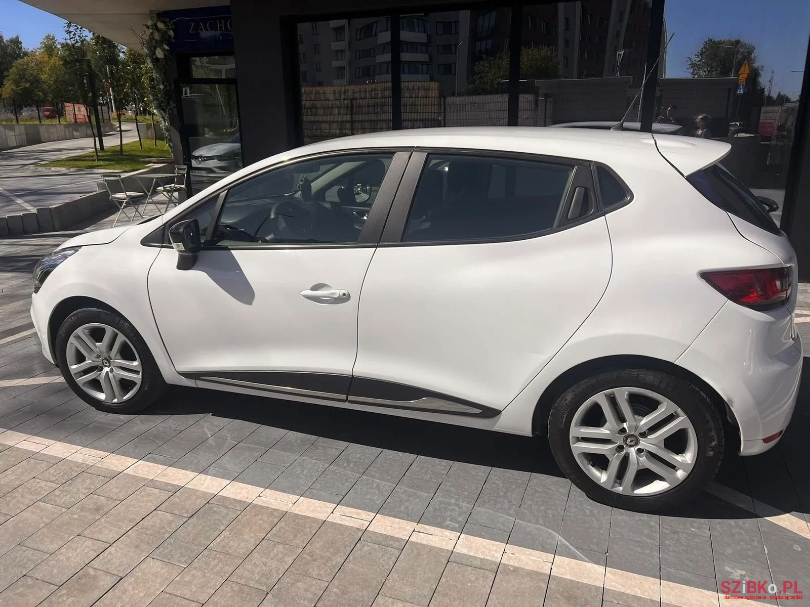 2018' Renault Clio photo #1