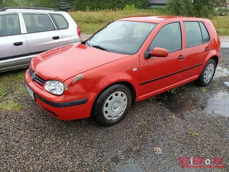 1998' Volkswagen Golf photo #2