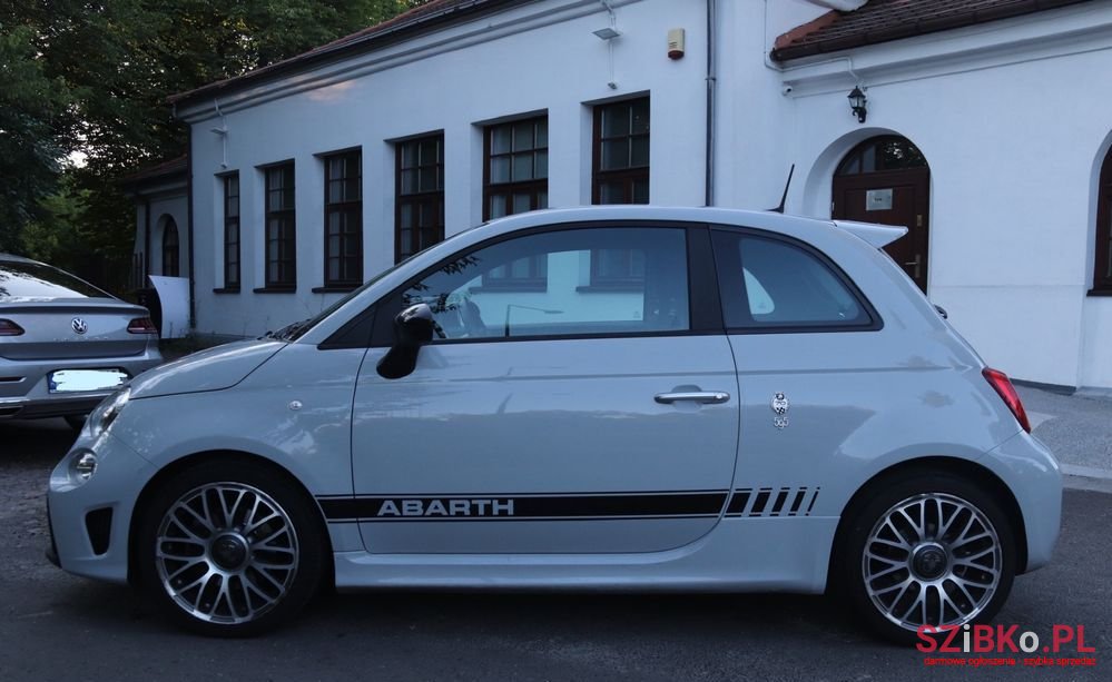 2019' Abarth 595 photo #4