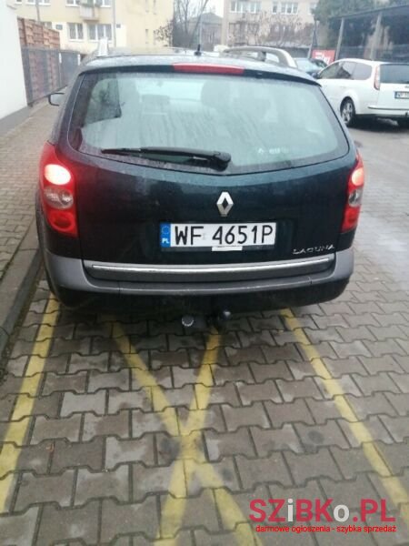 2005' Renault Laguna photo #2