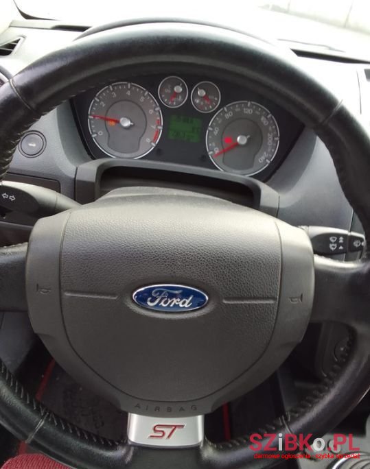 2006' Ford Fiesta photo #6