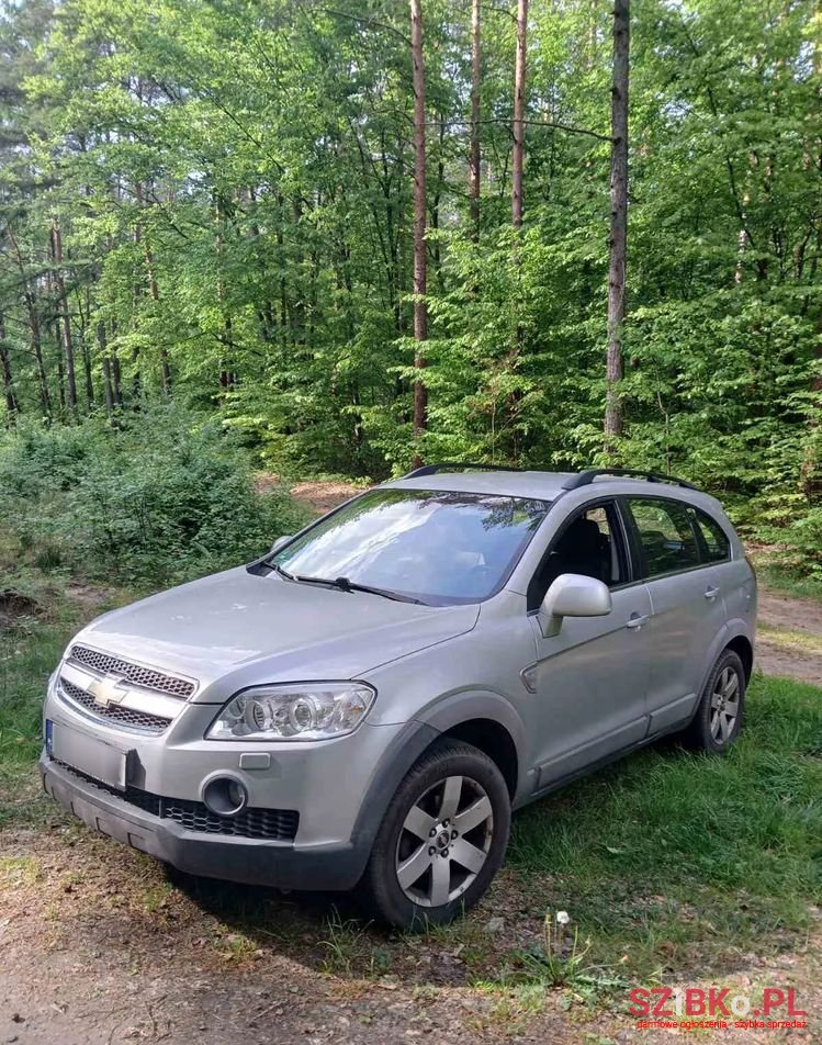 2006' Chevrolet Captiva 2.0 D High photo #2