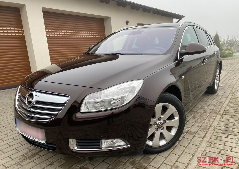 2011' Opel Insignia photo #5