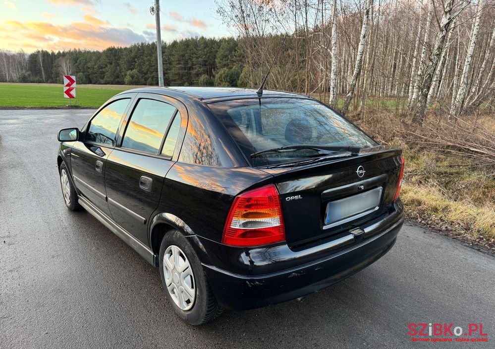 2002' Opel Astra 1.6 Elegance photo #4