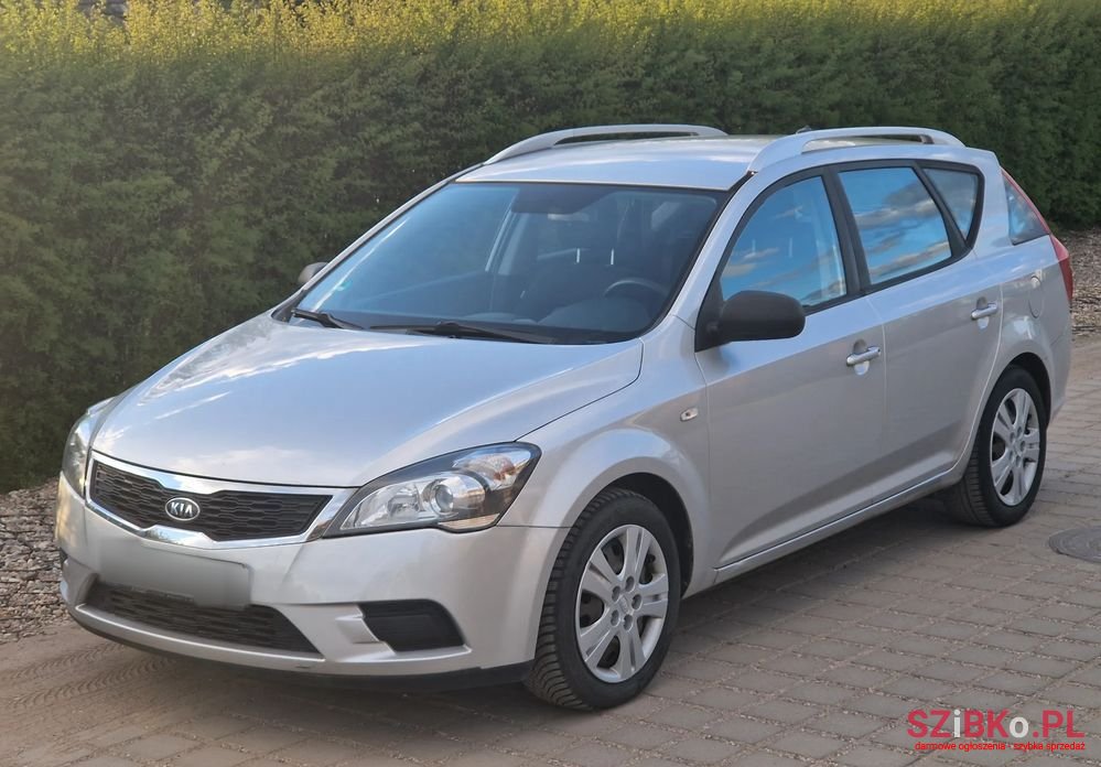 2010' Kia Ceed photo #1
