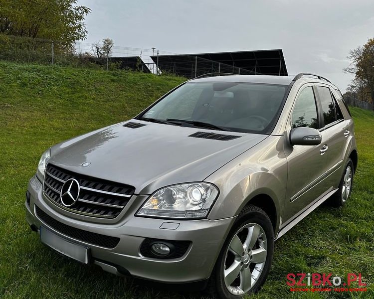 2008' Mercedes-Benz Ml 320 Cdi 4-Matic photo #6