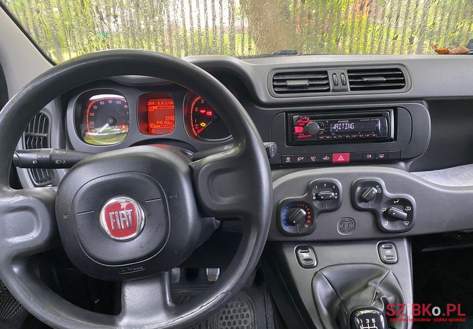 2014' Fiat Panda photo #5