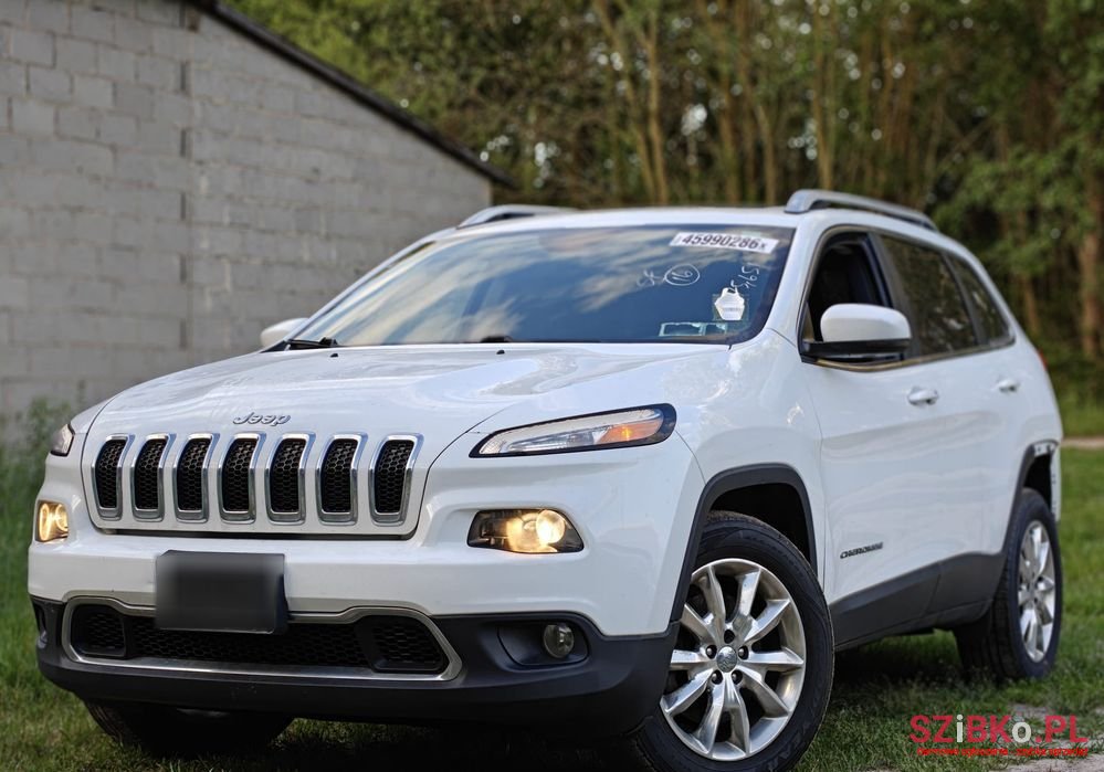 2016' Jeep Cherokee photo #3