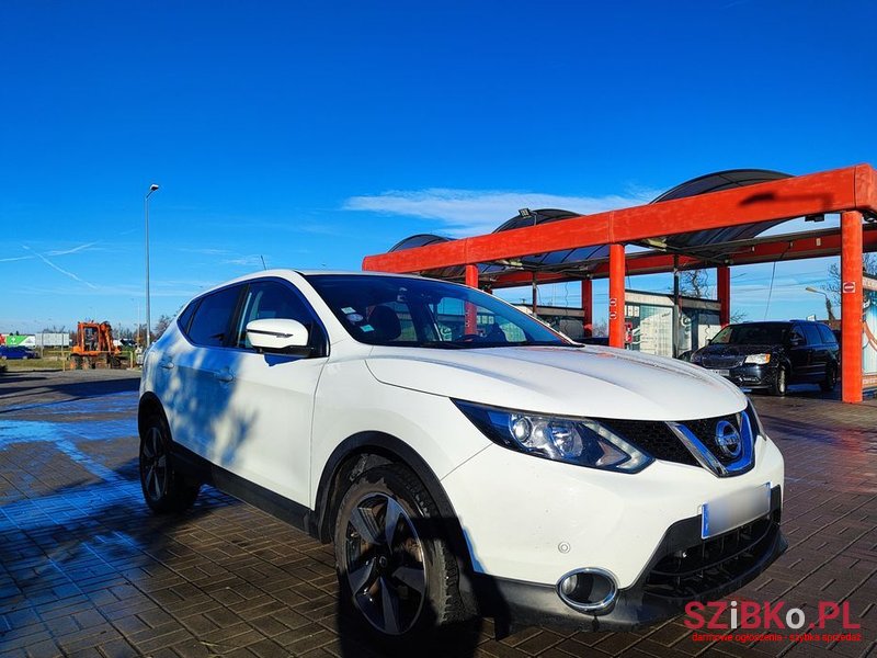 2015' Nissan Qashqai photo #3