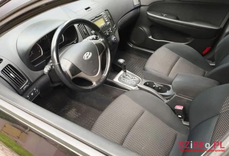 2008' Hyundai i30 photo #2