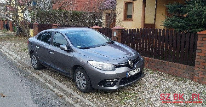 2013' Renault Fluence photo #1