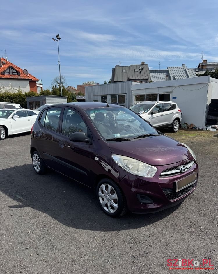 2012' Hyundai i10 1.1 5 Star Edition photo #2
