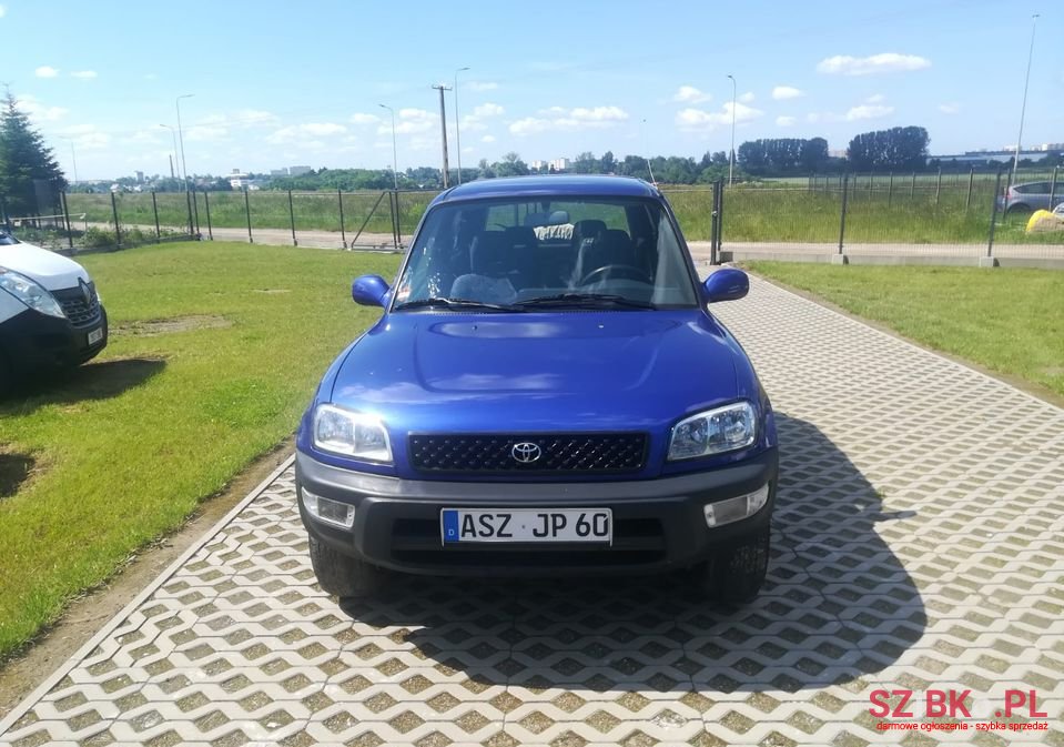 1998' Toyota RAV4 photo #2