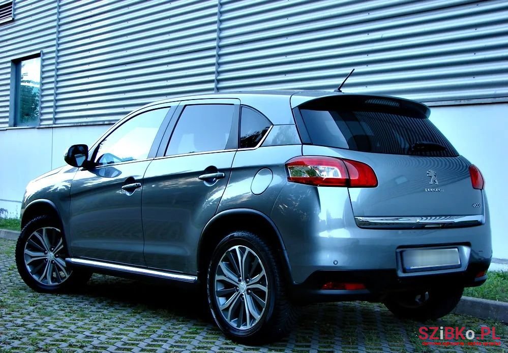 2013' Peugeot 4008 photo #4
