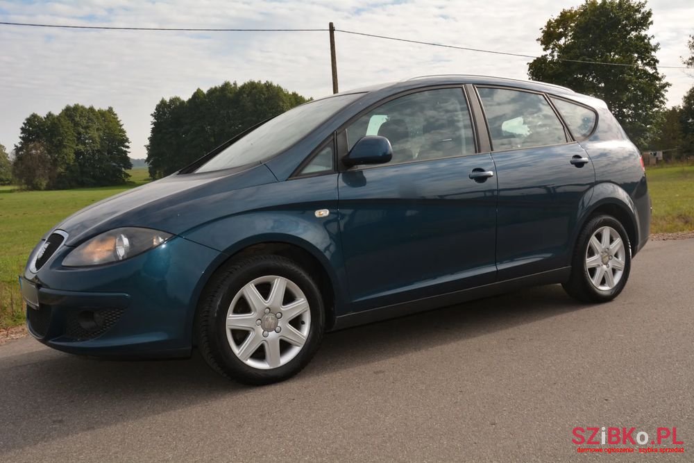 2007' SEAT Altea XL 1.6 Stylance photo #2