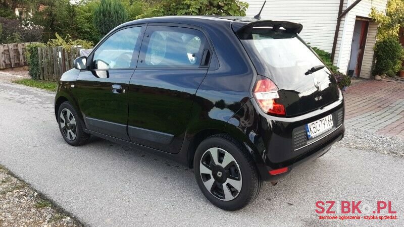 2014' Renault Twingo photo #5