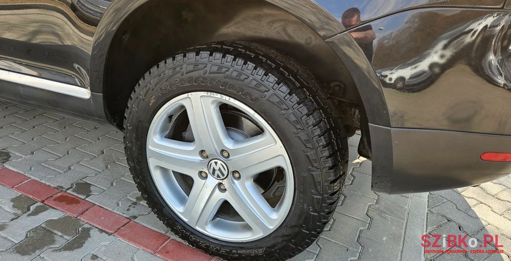 2004' Volkswagen Touareg 4.2 V8 Automatik photo #5