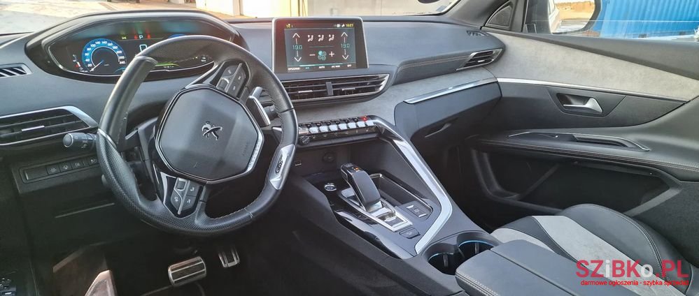 2020' Peugeot 3008 Hybrid4 300 E-Eat8 Gt photo #3