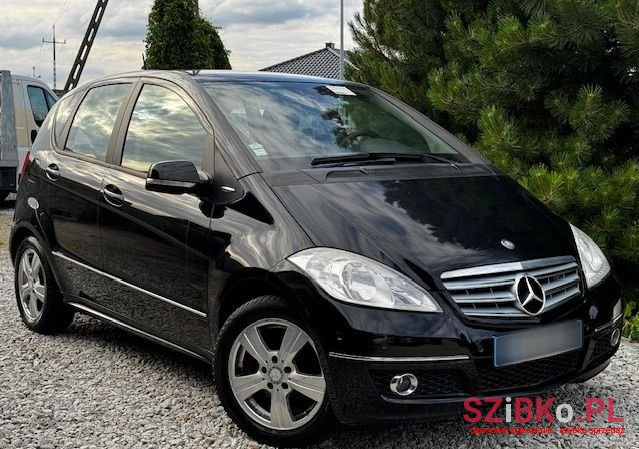 2010' Mercedes-Benz A-Class photo #1