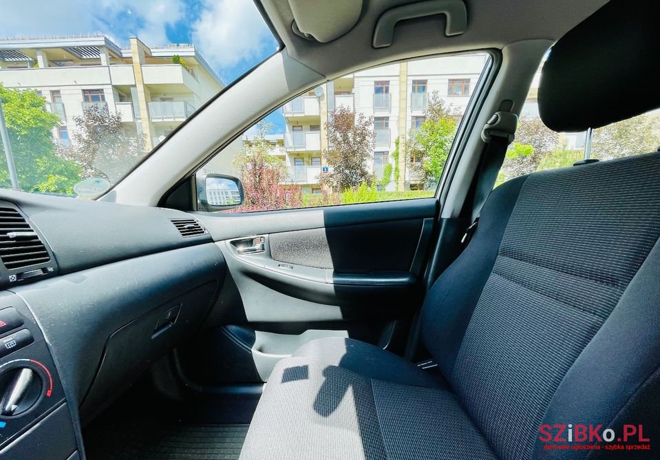 2005' Toyota Corolla photo #6