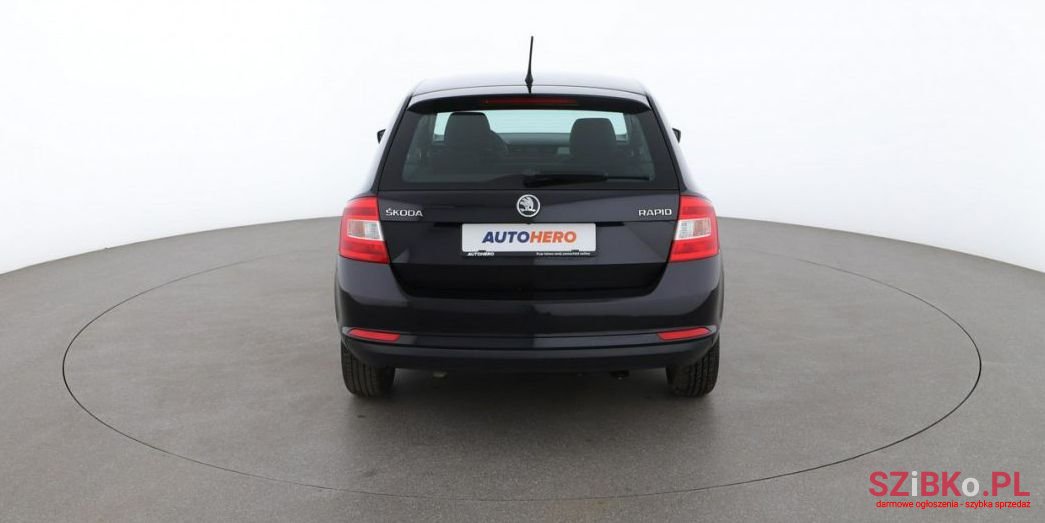 2013' Skoda Rapid photo #4