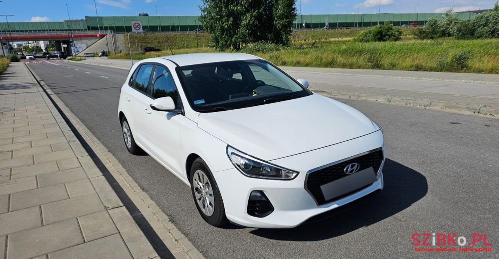2018' Hyundai i30 1.6 D Classic + photo #1