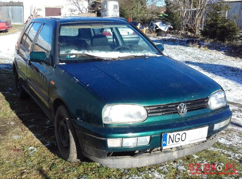 1997' Volkswagen Golf photo #2