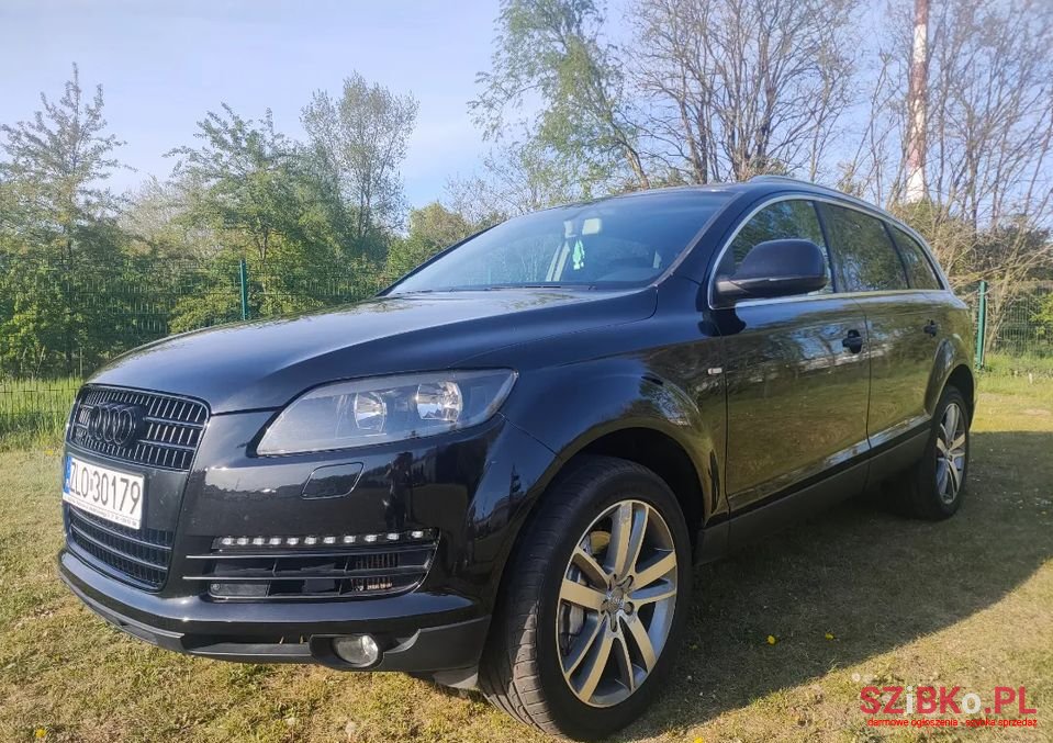 2007' Audi Q7 photo #2