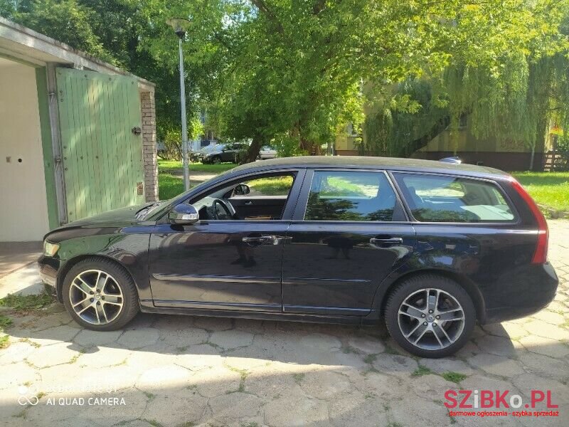 2012' Volvo V50 photo #4