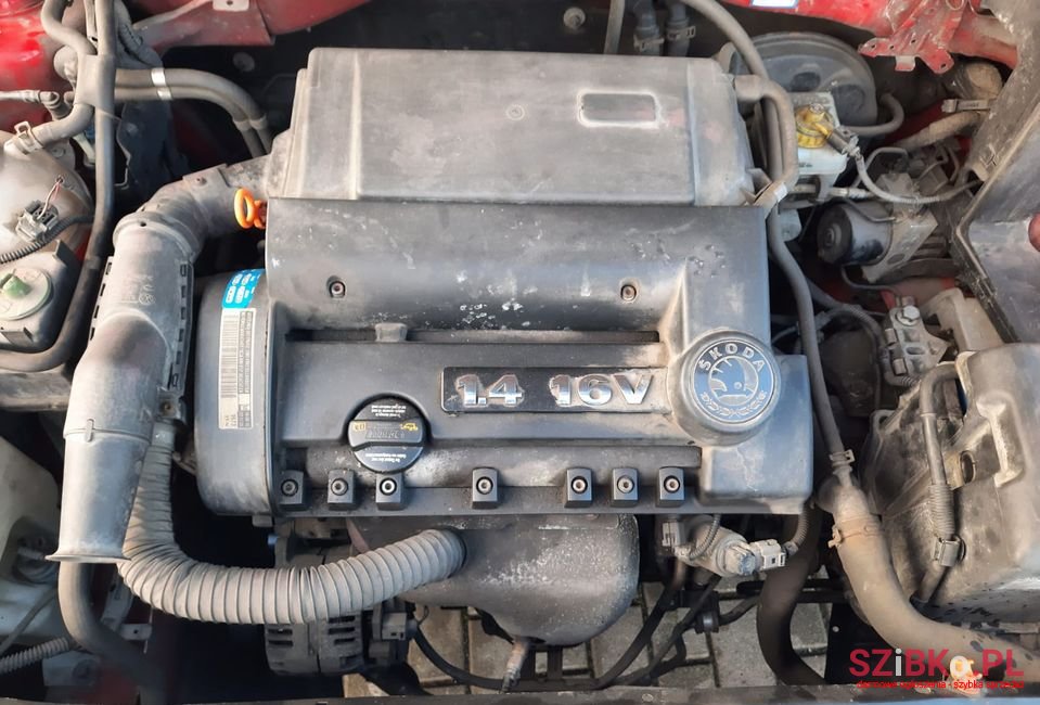 2010' Skoda Octavia photo #2