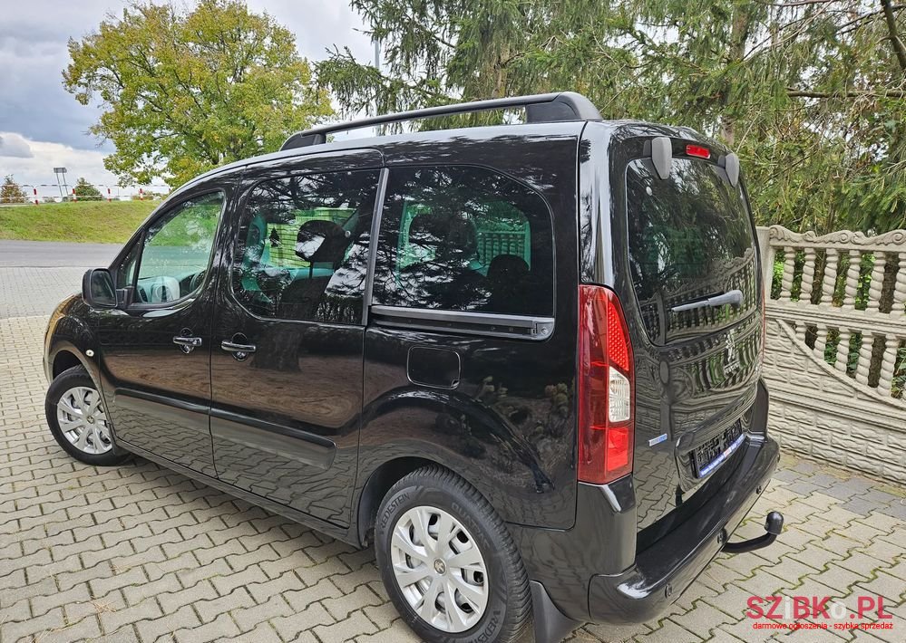 2016' Peugeot Partner photo #5