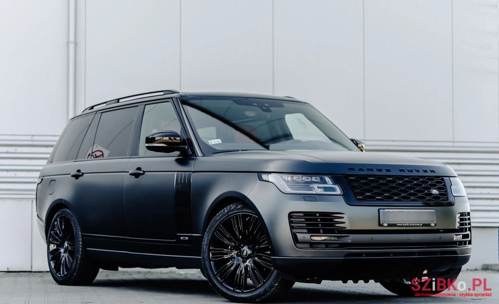 2019' Land Rover Range Rover photo #3