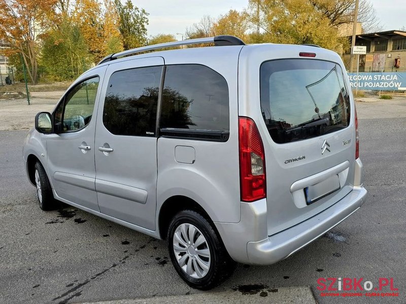 2011' Citroen Berlingo 1.6 Hdi Multispace photo #2