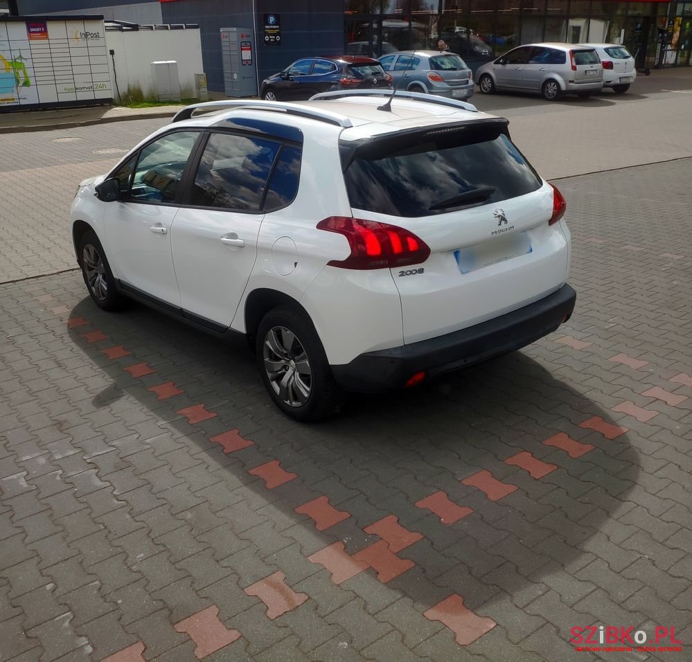 2017' Peugeot 2008 photo #5