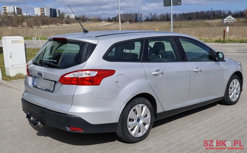 2013' Ford Focus 1.6 Gold X (Edition) photo #4