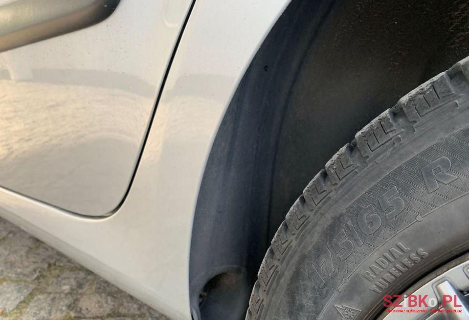 2012' Renault Modus photo #5