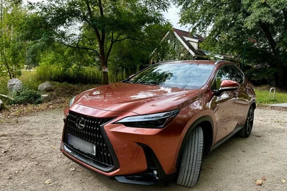 2024' Lexus NX 450H+ Prestige Awd