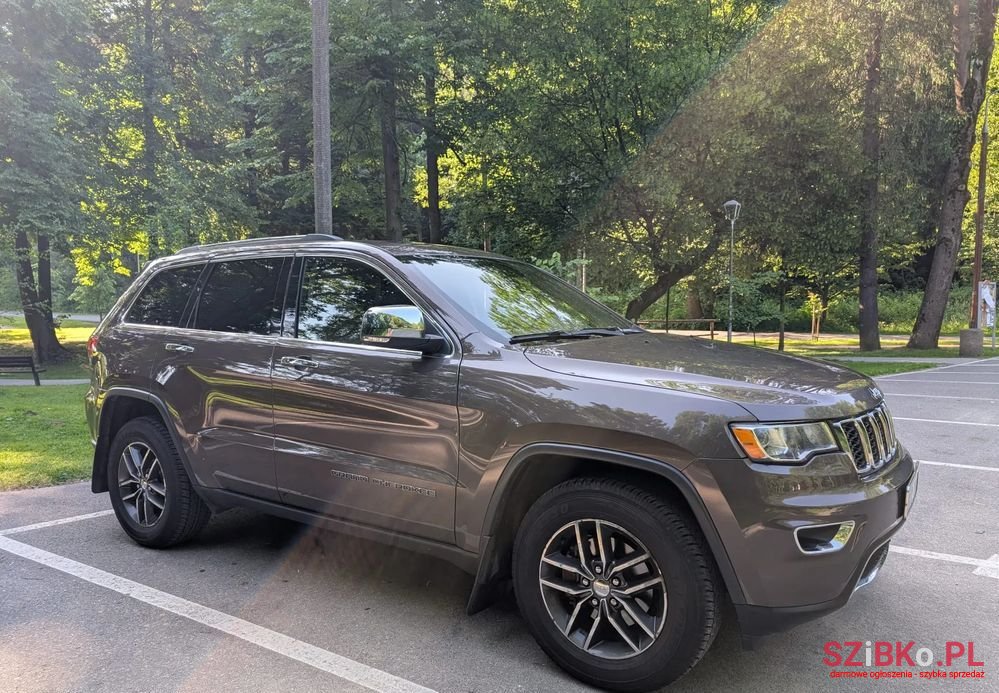 2017' Jeep Grand Cherokee 3.6 V6 Limited photo #1