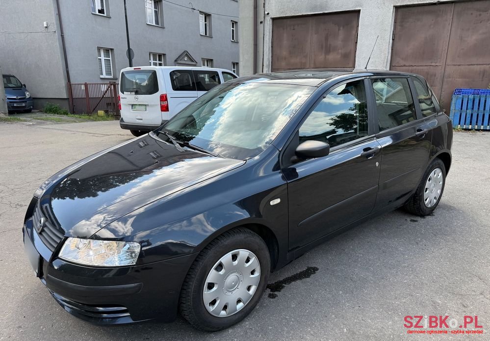 2003' Fiat Stilo 1.6 16V Active photo #5