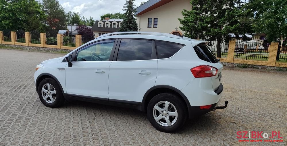 2011' Ford Kuga photo #5