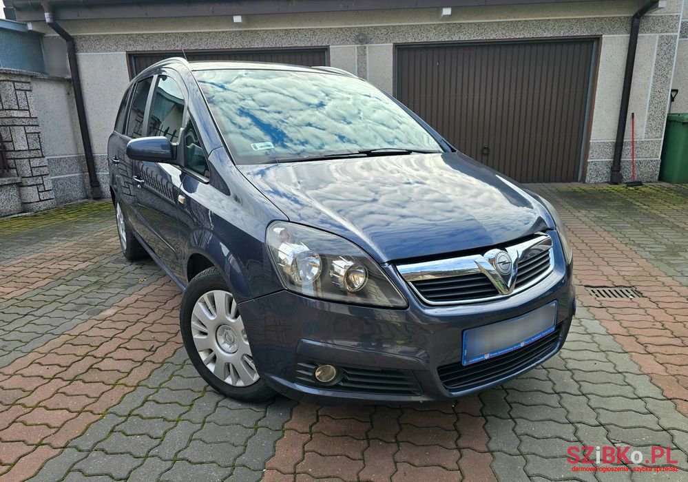 2007' Opel Zafira 1.9 Cdti photo #2
