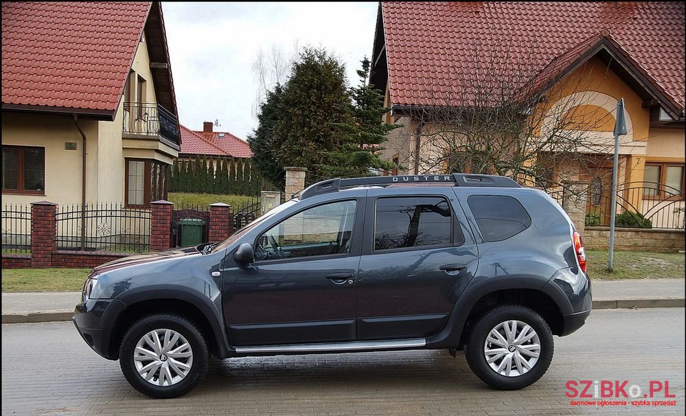 2014' Dacia Duster photo #3