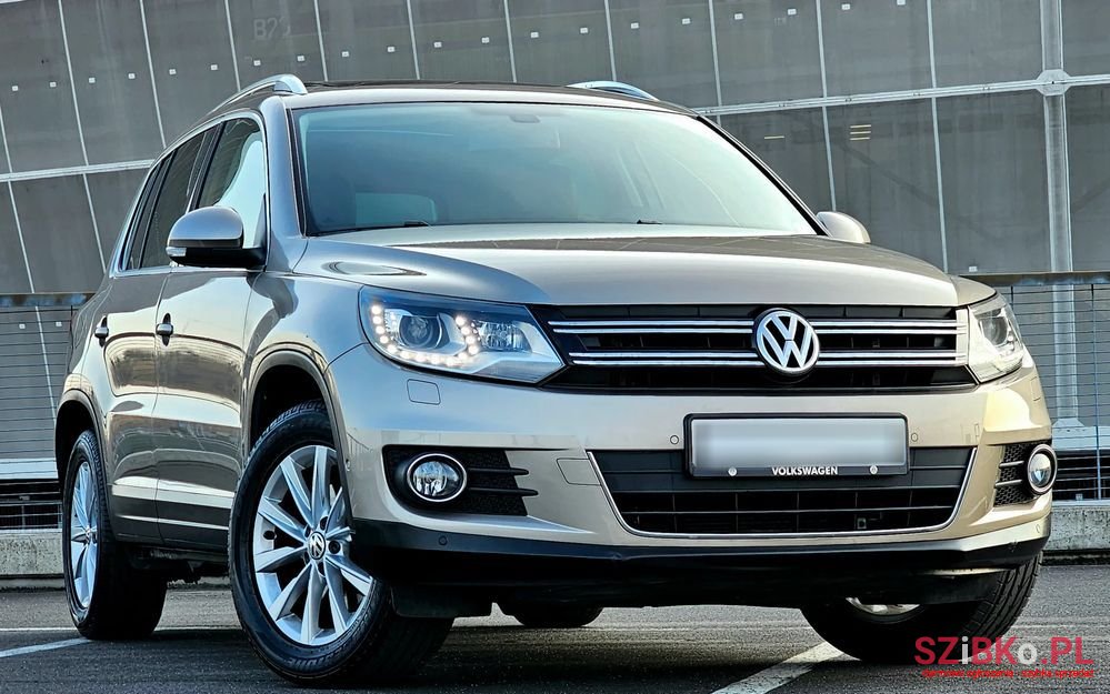 2013' Volkswagen Tiguan photo #2