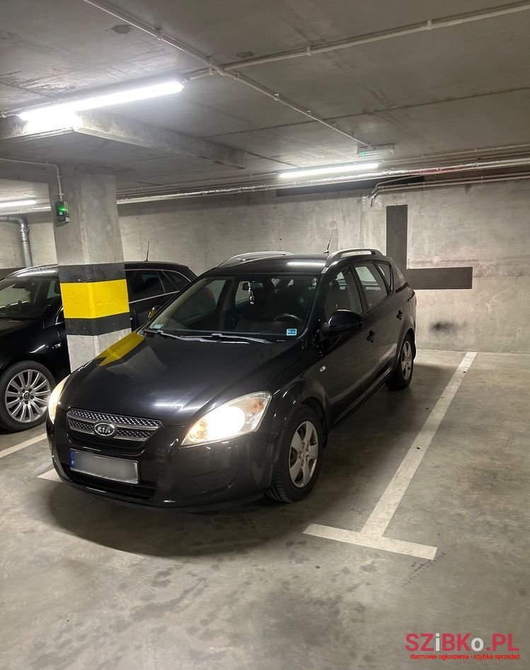 2008' Kia Ceed photo #4